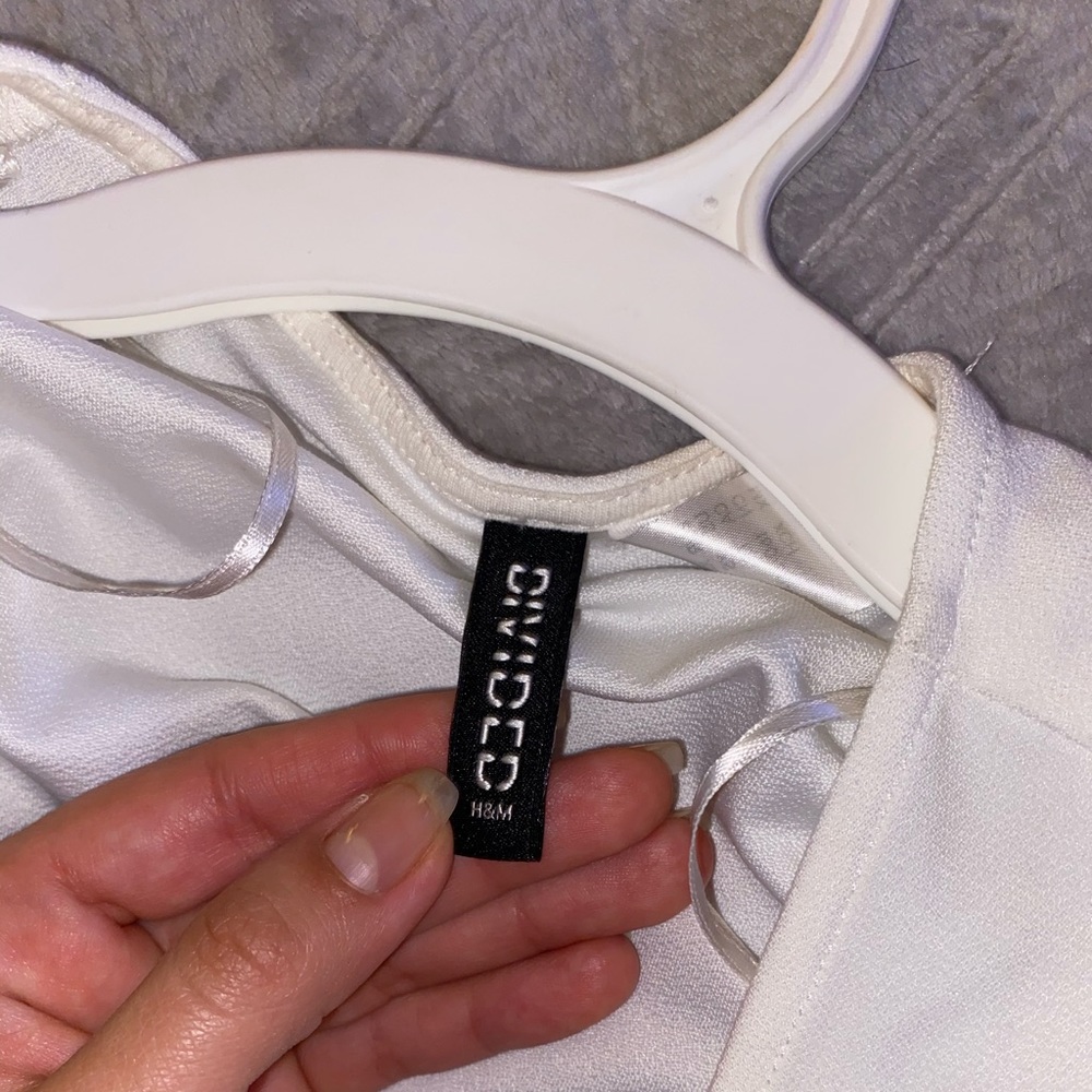 white cropped long sleeve